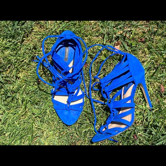 Beautiful Blue F21 Tie-up Heels 💙 - Picture 2 of 4